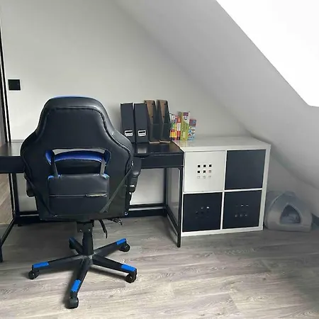 Prázdninový dům Maison Avec Jardin Clos Au Calme -saint Contest