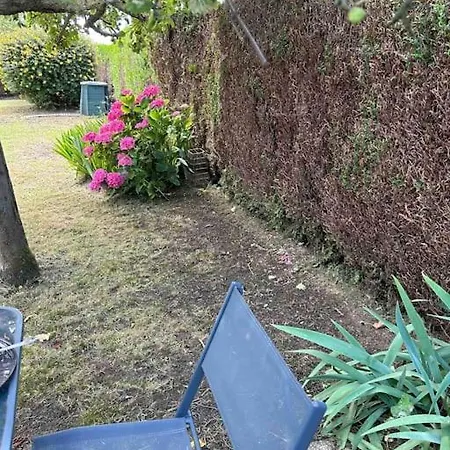 Maison Avec Jardin Clos Au Calme -saint Contest Prázdninový dům