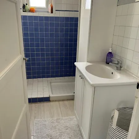 Prázdninový dům Maison Avec Jardin Clos Au Calme -saint Contest
